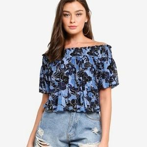 🆕 Free People Off the shoulder bubble top